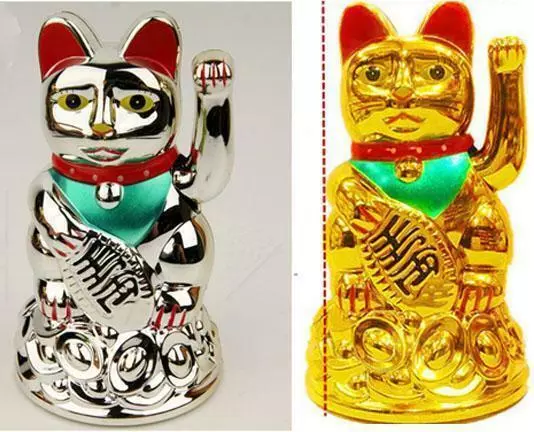 Maneki Neko Wealth/Good Fortune Waving/Beckoning Lucky Cat  Home Decoration