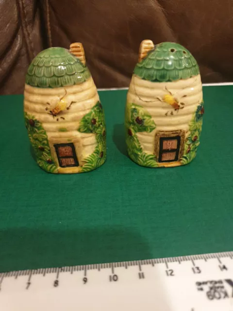 Vintage pottery Salt And Pepper Pot cottage with bumble bees