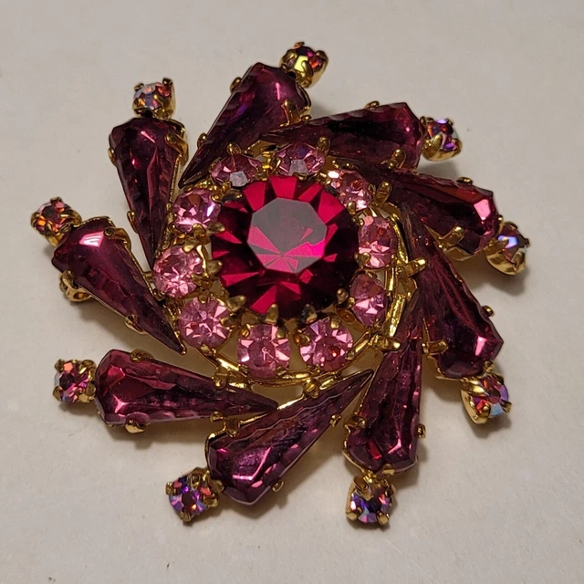 Broche Vintage Fleur - Cristal Rose Sur Métal Doré - Modèle K35 - Occasion