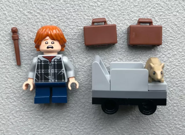 LEGO RON WEASLEY Minifigure ONLY from Harry Potter Hogwarts Express set ...