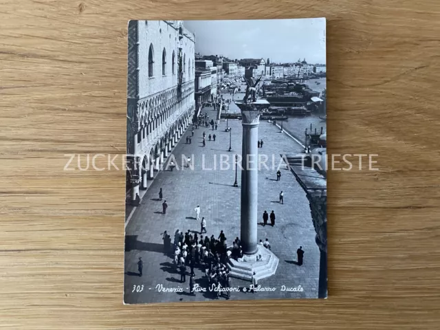 Cartolina anni 50 VENEZIA RIVA SCHIAVONI E PALAZZO DUCALE viaggiata