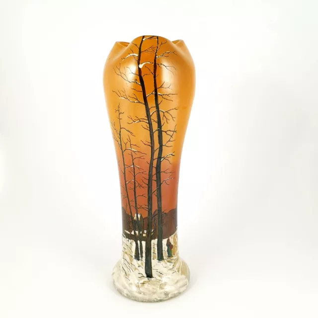 Jugendstil - grosse Glas Vase mit Winterlandschaft. Legras & Cie., um 1900.