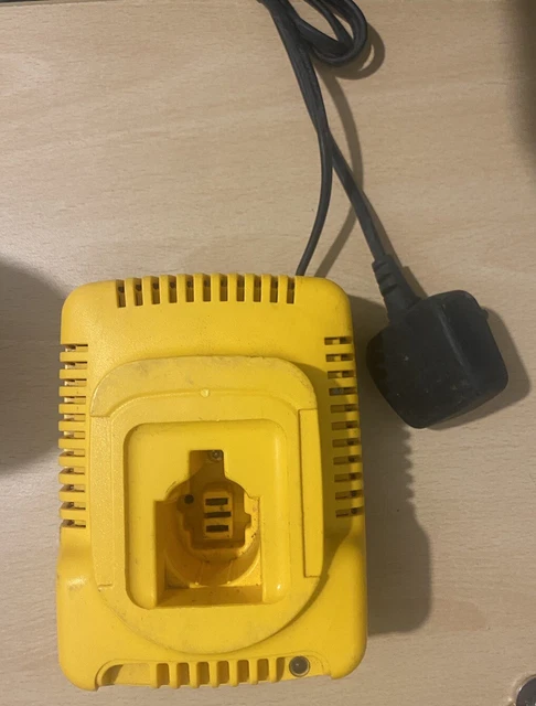 Dewalt charger de9116 type 2 deals