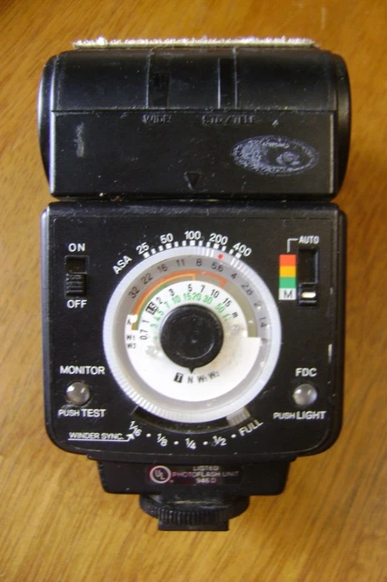 Minolta Auto Electroflash 320X 2