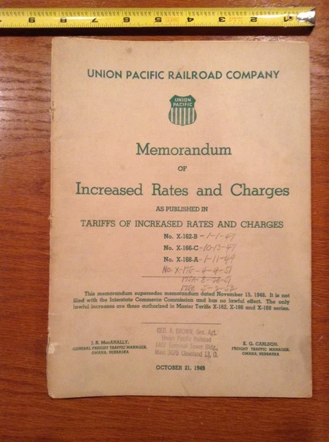 1949 Union Pacific Railroad Co Memorandum Rate Charges Guide Train Book