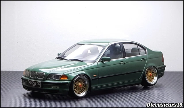 1/18 UT models  3Series （E46）グリーン 1/18 UT MODELS BMW 330i E46 Silver Sedan Dealer Version $650.00
