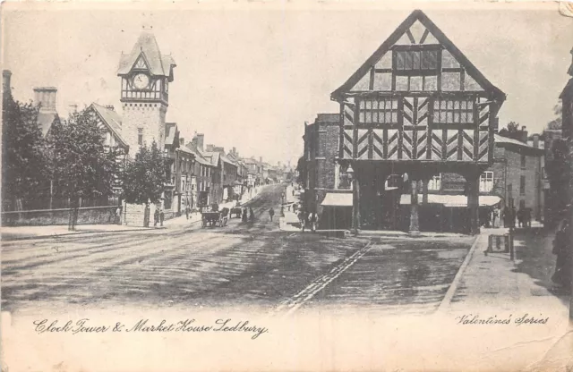 POSTCARD    HEREFORDSHIRE   LEDBURY  Clock  Tower  &  Market  House