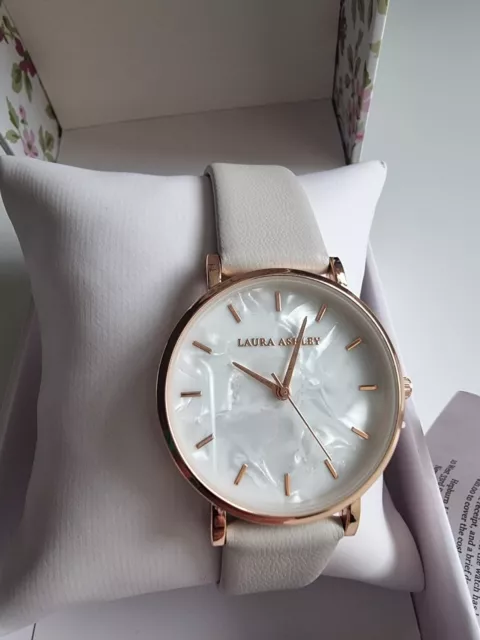 LAURA ASHLEY LADIES watch 2023 19.99 PicClick UK