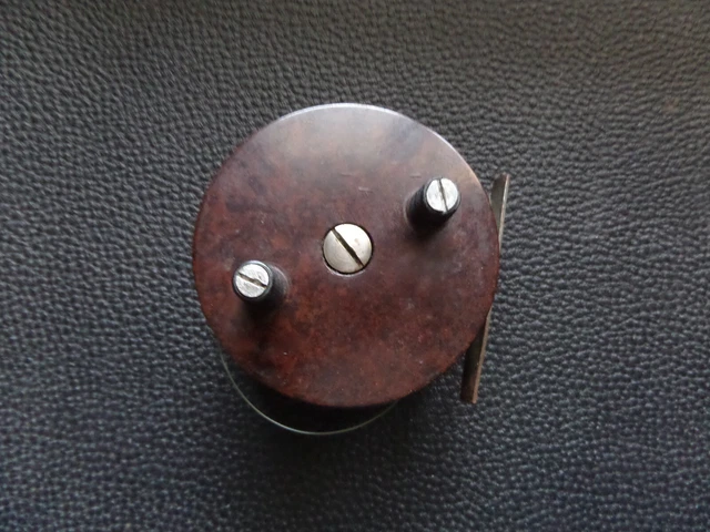 ANCIEN MOULINET L'ESSOR modèle 1930 Rare bakélite made France avec sa