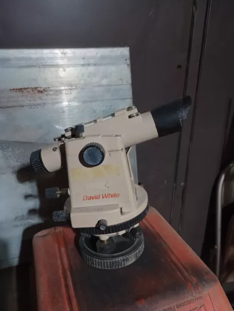 David White LT8-300P Transit Level Surveyor 26x Tool Instrument w/ Plummet, Case