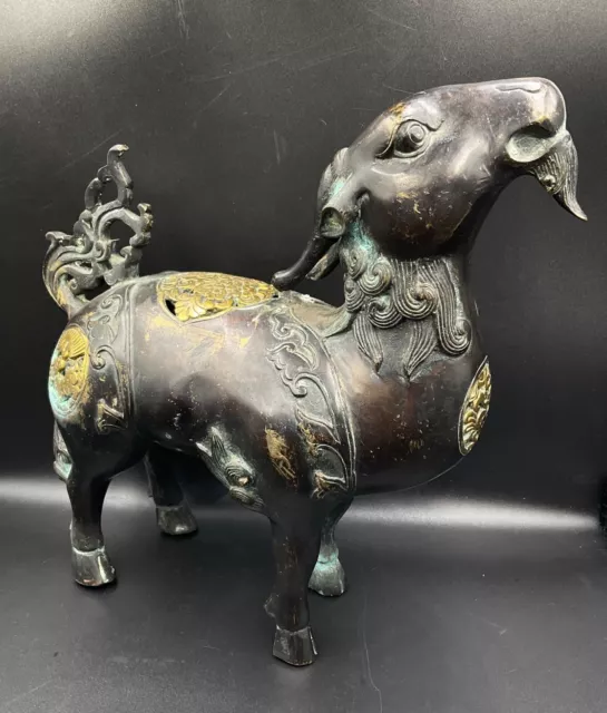 Absolutely beautiful tremendous very old ancient indo-Greek bactrian bronze