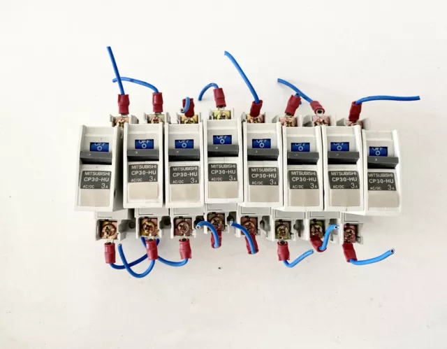 Mitsubishi CP30-HU Circuito Protezione Interruttore 2pole 3A Lotto Da 5