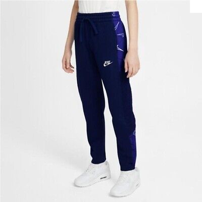 Nike Pantalone per l' inverno Sportswear Club, Ragazzo -  492 (Blue Void/Metalli