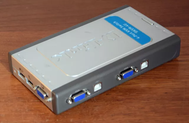 Commutateur KVM DKVM-4U pour 4 PC serveurs, Ps2 D-link USB-VGA 3