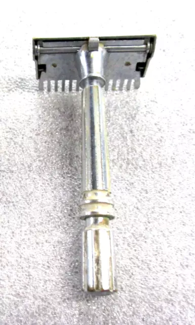 Vintage Gem Micromatic  Single Blade Safety Razor - Comb Type