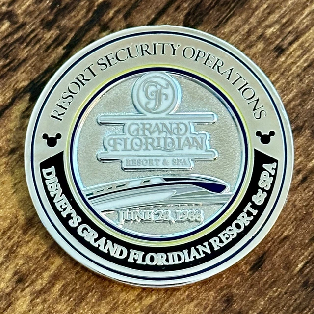 Pièce Souvenir Jour J - Normandie 1944 - Plaquée Or - Collection Vétérans WWII - Cadeau Commémoratif - Diamètre 40mm