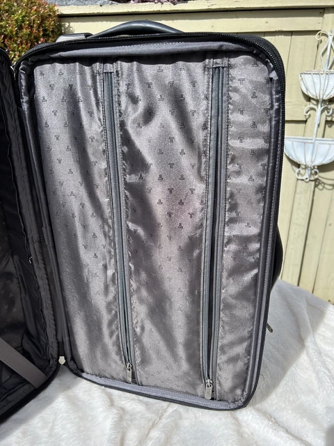 TUMI Alpha Frequent Traveler 22" Suitcase Wheeled Vertical Garment Bag 22034D4 11