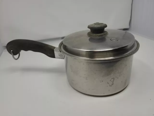 Sartén de salsa Saladmaster 803 18-8 triple revestimiento acero inoxidable con tapa de vaporizador