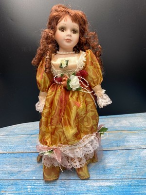 2004 Emerald Collection Porcelain Doll 16" Excellent Condition Madame Style #166