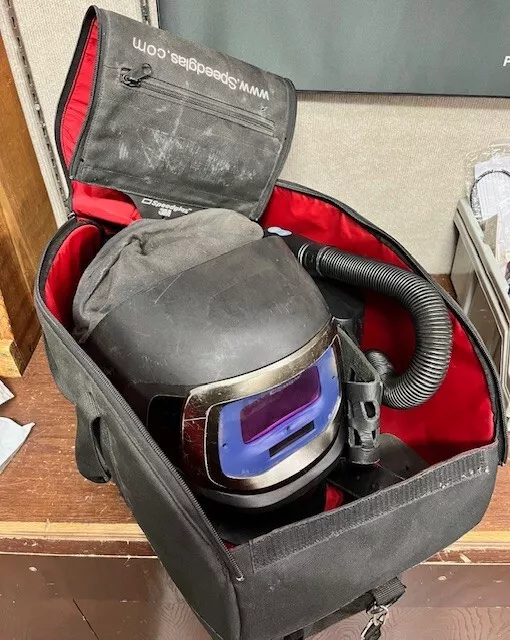 3M Speedglas 9100MP  Darkening Welding Helmet w/ Adflo PAPR