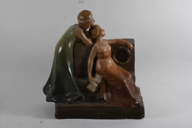 B60S47- Figürliche Stuck Tischuhr mit Frauenfiguren, um 1900