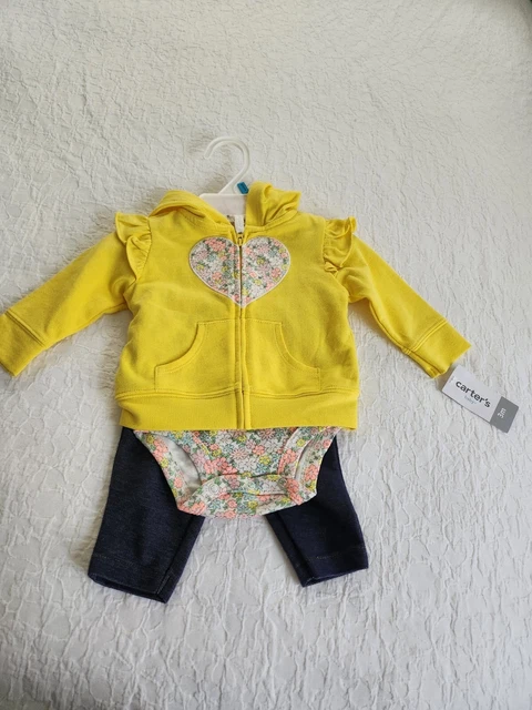 Carter's 3 piece Baby Girl Set Size 3 Months NWT