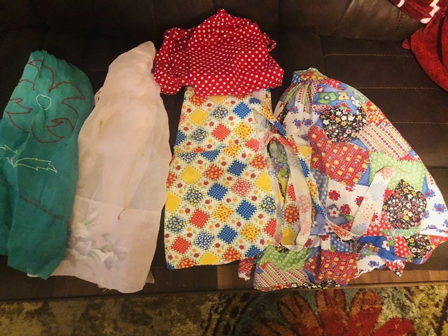 lot 5 vtg girls or small Woman kitchen aprons cooking baking patchwork
