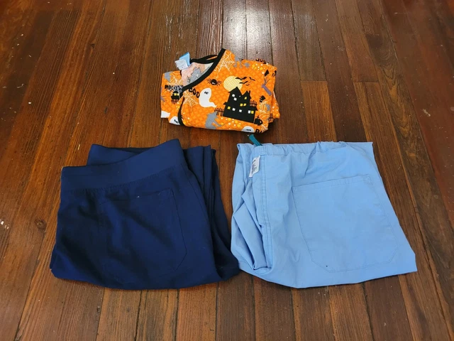 Scrubs Sz Medium lot (3), 1 Top, 2 Bottom Mixed brands nursing uniforms.