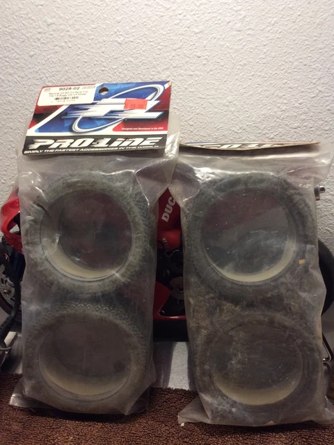 Proline Revolver V3 M2 1/8 Tire NIP Assoc Kyosho Mugen Trap Losi Tamiya 9028-02