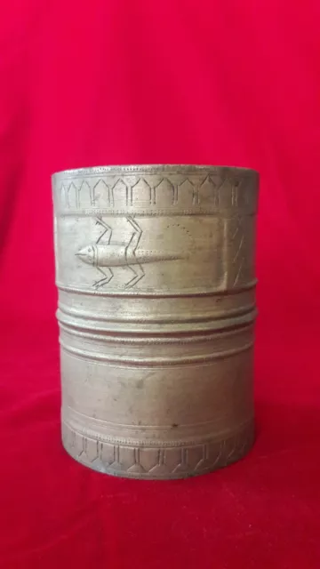 Antique Brass Hindu Temple Ritual / Grains Measuring Cup Lizard Design No Joint