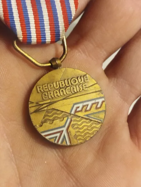 Médaille République Française De La Poste, Télégraphe Et Téléphone (PTT) Bronze
