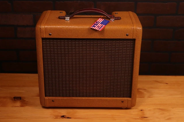 Tweed  Deluxe Narrow Panel 5f1 Champ Cabinet/ Nitro Lacquer.