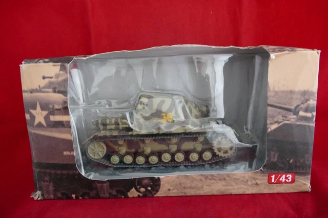 Sturmpanzer IV Brummbär (late production model