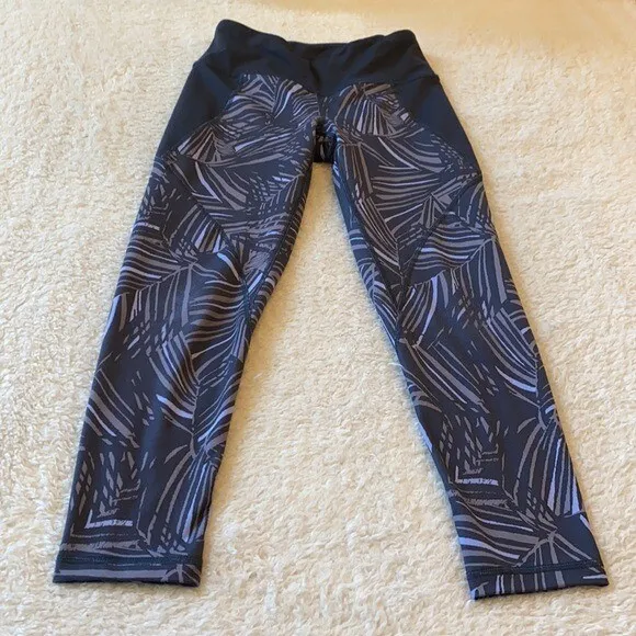 Used Patagonia Centered Crop Tights