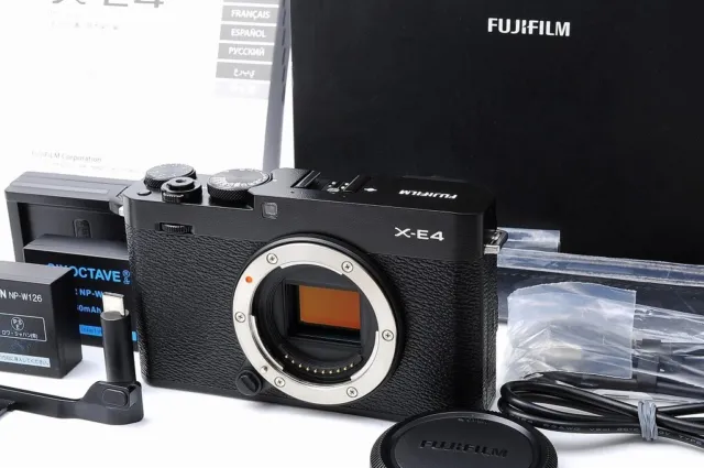 [ Shutter count 3528 ] Fujifilm X-E4 Black 26.1MP Mirrorless Camera Mint in Box