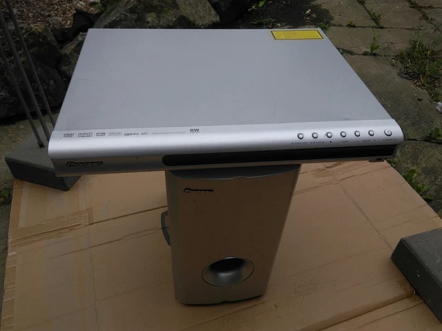 Pioneer XV-DV232 CDデッキ? Pioneer CD DVDプレーヤー サブウーファー付き XV-DV232 - メルカリ