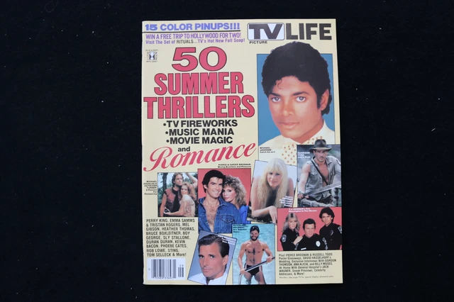 SEPTEMBER 1984 LIFE ~ MICHAEL JACKSON ~ has strong creasing