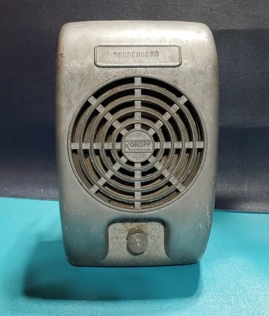 Vintage Drive-In Movie Speaker, Knob Turn, Route 66 Park In St Louis Wehrenberg
