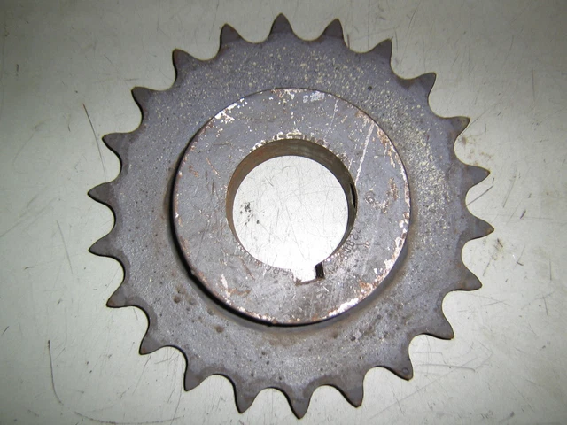 Sprocket 80 Roller chain 22 teeth 2-3/16" bore 80B22