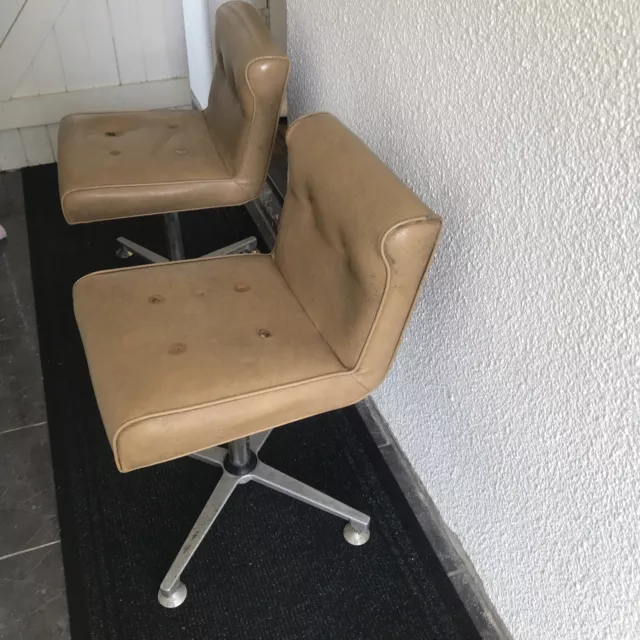 Rare Vintage 1950s 1960s Desk/low dining  Swivel Chairs Chrome Star Bases