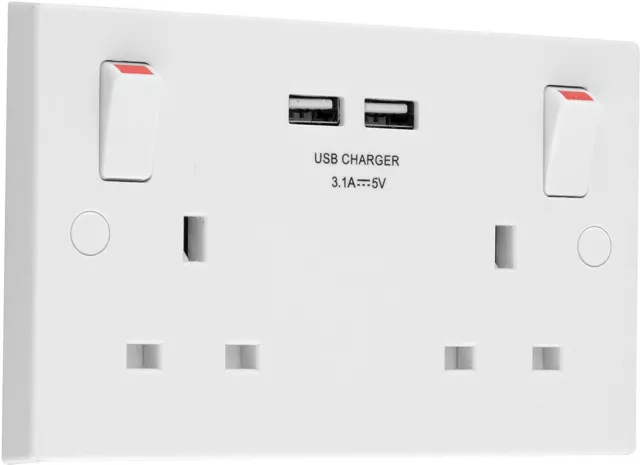 BG 922U3 13A Switched Double Socket with 2 x USB Charger (3.1A Output)