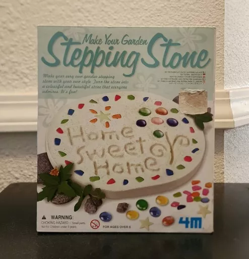 4M "Make Your Garden Stepping Stone" Ages Over 8