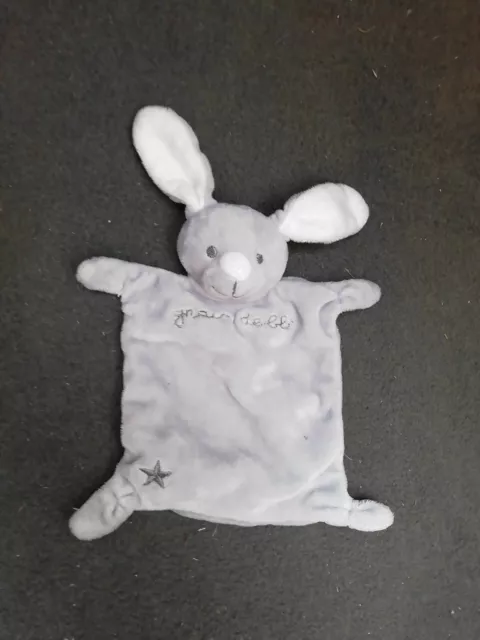 O/ Doudou Grain De Blé Lapin Plat Blanc Gris Étoile Grise Brodée