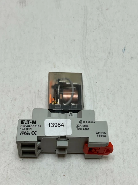 Eaton D2PA6 Series B1 10A 300V With D2RR2A Coil 120 Vac Control Relays CR7