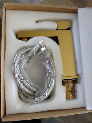 Single Hole One Lever Handle Bathroom Faucet Gold NEW 3