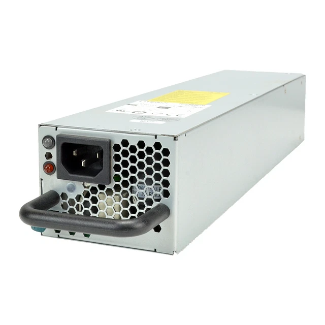 Fujitsu PRIMERGYサーバー が TX1320 M4 冗長電源 KVM