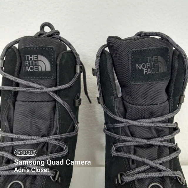 THE NORTH FACE Chilkat V Lace Waterbroof Boots Black and Asphalt Gray
