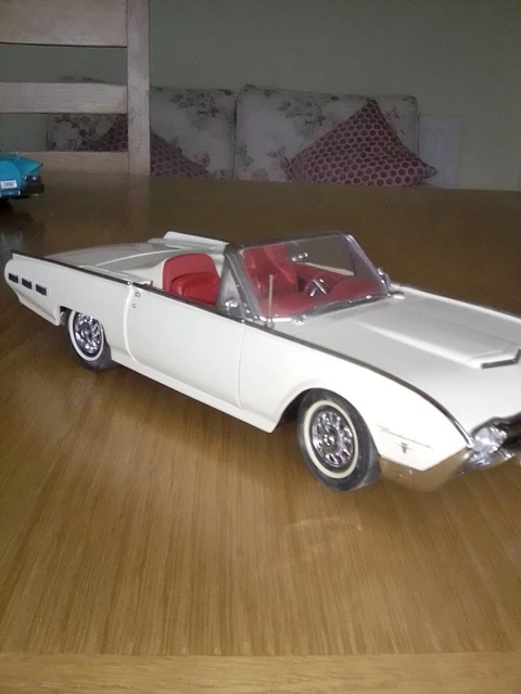 DANBURY MINT 1962 Ford Thunderbird Sports Roadster Convertible  