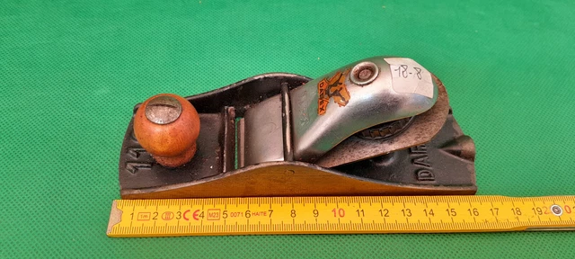N°42 RABOT À MOULURER, OUTIL ANCIEN, VIEUX METIERS, menuisier, ébéniste