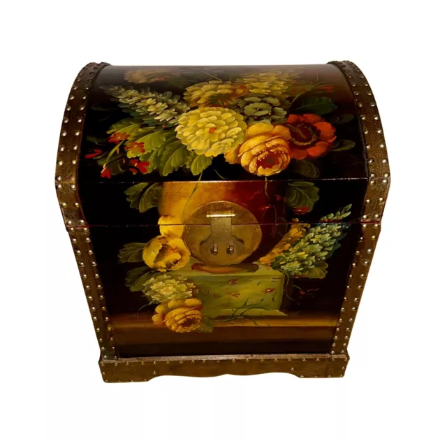 Vintage Cottage Style Floral Dome Top Trunk